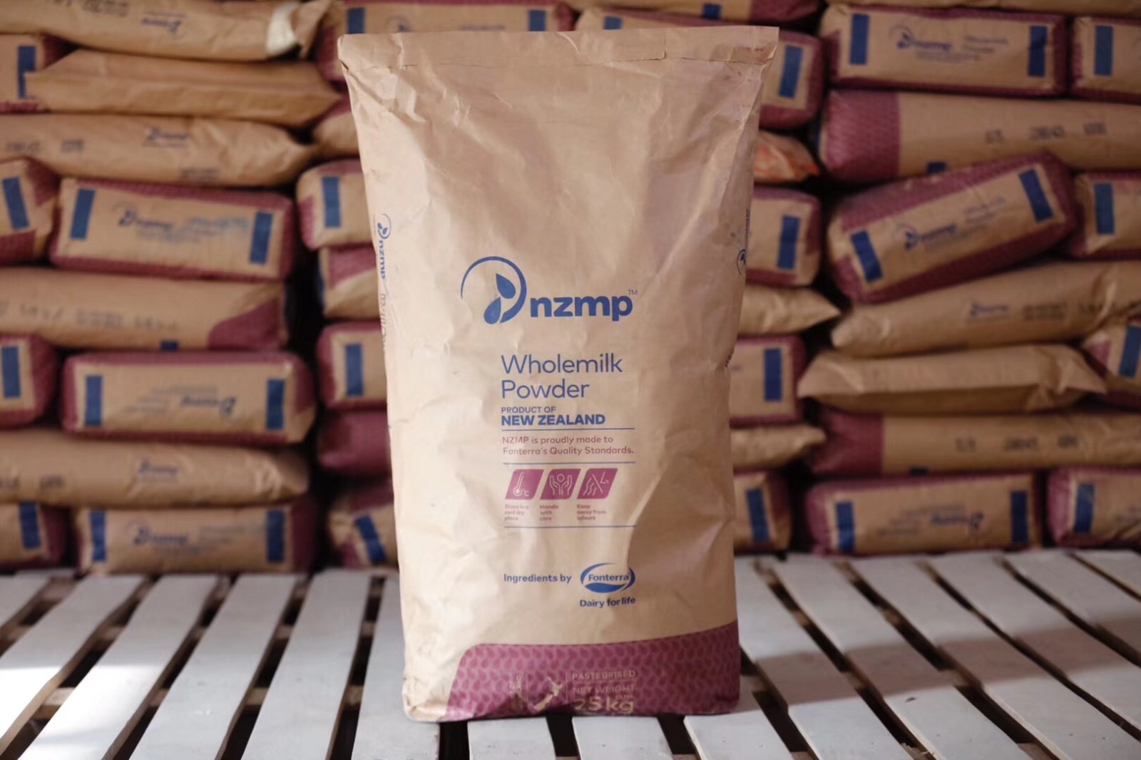 恒天然全脂奶粉