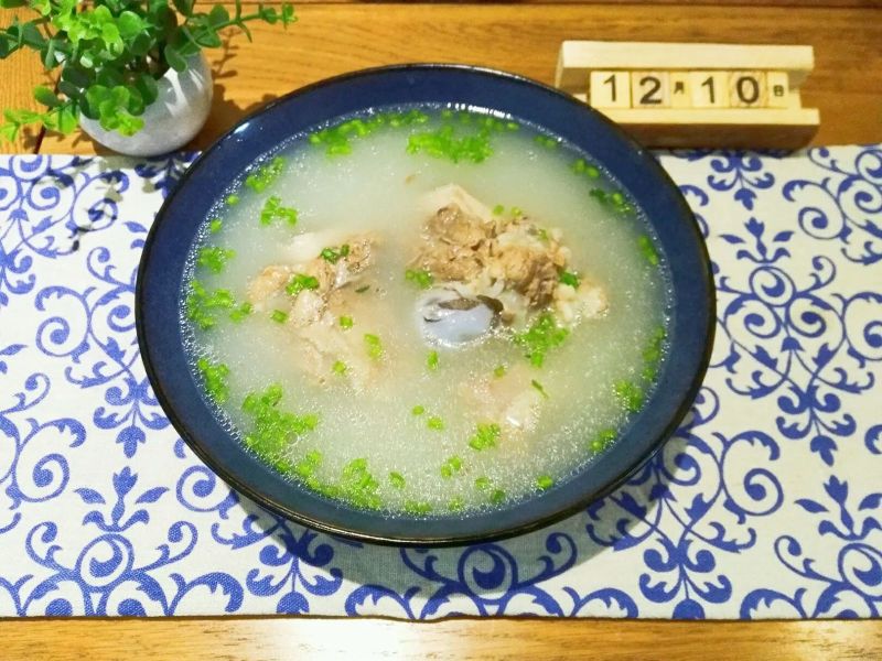 清汤浓汤源头供应链：牛骨汤（淮南，兰州，红烧）日式猪骨汤