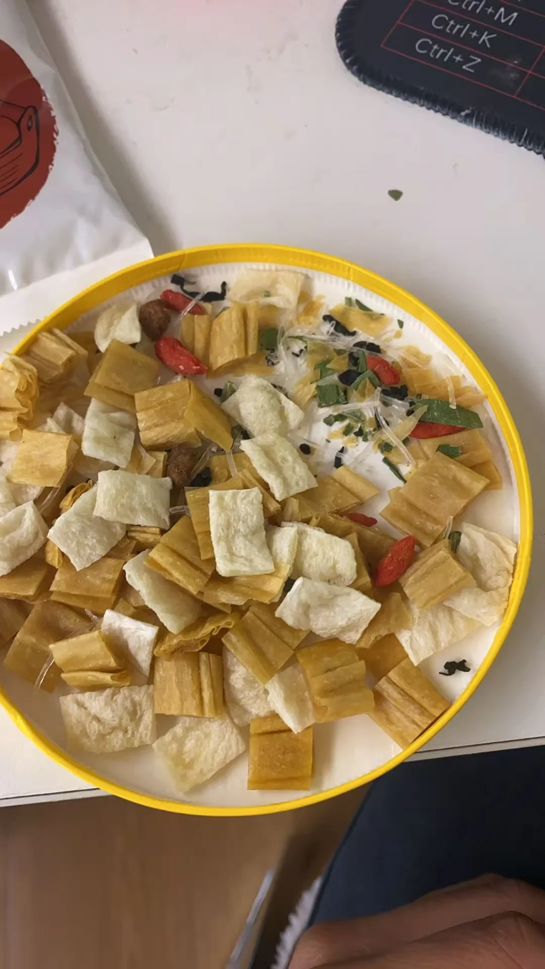 面筋片和细粉丝段